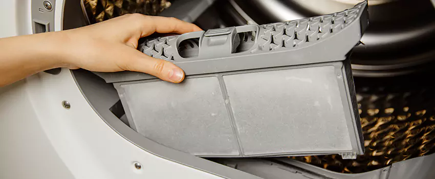Signs Of A Clogged Dryer Lint Trap in Hallandale Beach, Florida